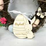 Lapin et son oeuf de Pâques