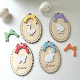 Oeuf dentelle coloré