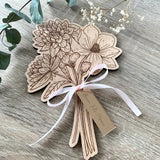 Bouquet de fleurs en bois
