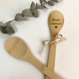 Cuillère en bois de cuisine