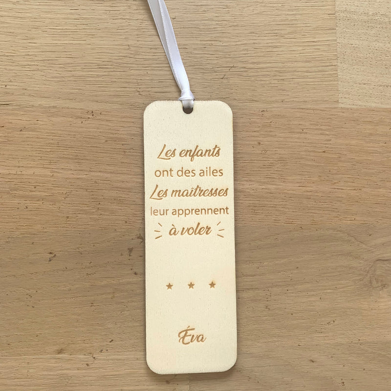 Marque page bois "Éva