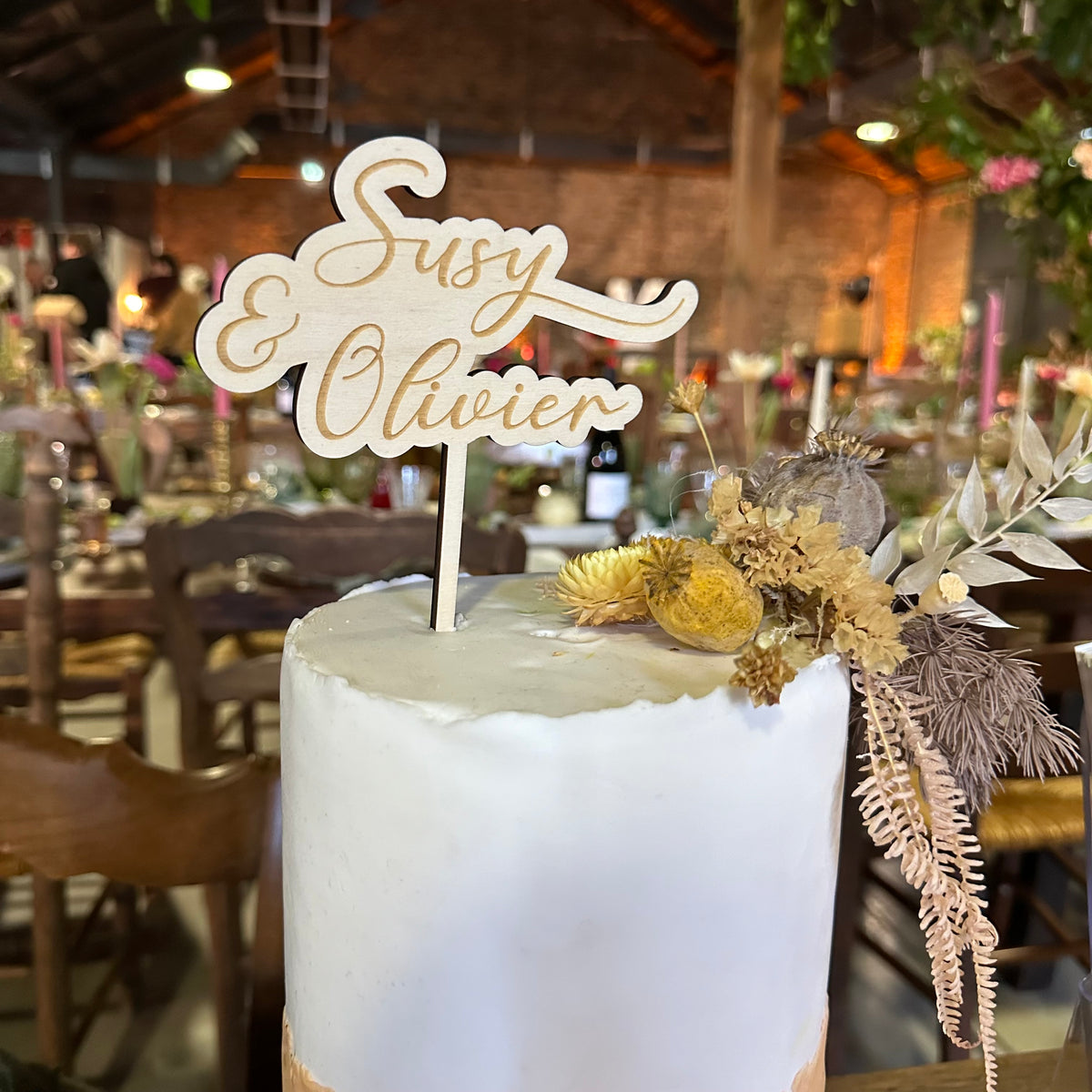 Cake Topper En Bois Personnalisé Orné De Fleurs Séchées - Sur Mesure - ROSE MAI