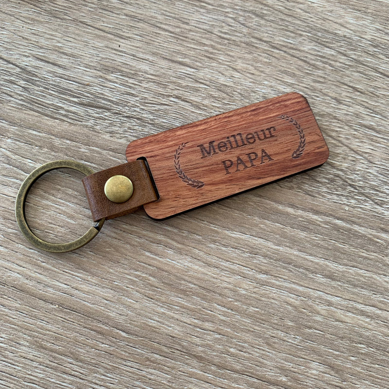 Porte clé personnalisé famille en bois - Porte clés bois et cuir -  creationsdere